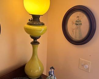 Fostoria Consolidated Glass Yellow Cased Monarch Victorian 32" Oil Banquet Lamp