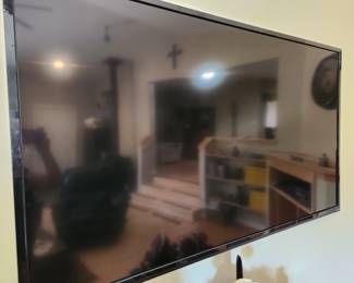 VIZIO LARGE FLAT SCREEN TV....57"