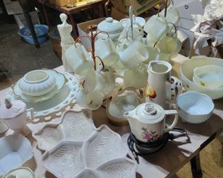 Milk glass, grog mugs