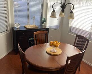 DARLING SOLID WOOD TABLE W/4 CHAIRS (AN ADDITIONAL LEAF ALSO - NOT PICTURED)