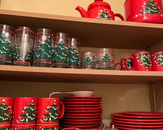 VINTAGE CHRISTMAS CHINA
