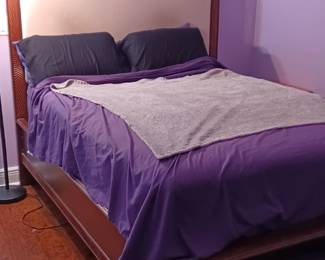 Queen Bed