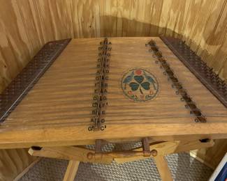 Hammered Dulcimer w/music and instruction tape and accessories