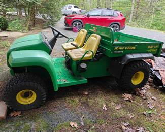 #507 John Deere Gator 4x2 1,105 Hours