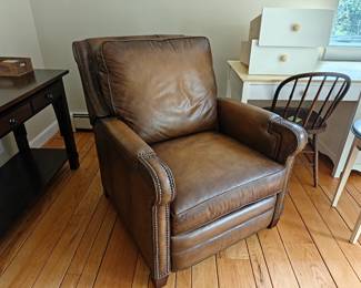 #109 Randall Allan Leather Recliner 32.5x44(71 reclined)x39