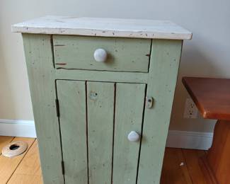 #112 Seafoam Green Side Table 19x11x27