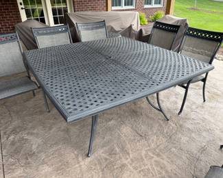 Patio set with 8 chairs and square table