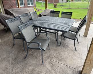 Patio set with 8 chairs and square table
