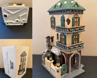 Christmas In The City Series Dept. 56 Lighted Porcelain lighted House “ Little Italy “ Ristorante 1991