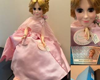 SOLD-MADAME ALEXANDER HERSELF "SELF PORTRAIT" 2290 LARGE 21" DOLL W/ ORIGINAL BOX