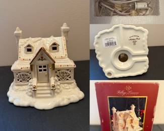 Village Treasures Lenox Porcelain Lighted House Mistletoe Park 2005 Inn