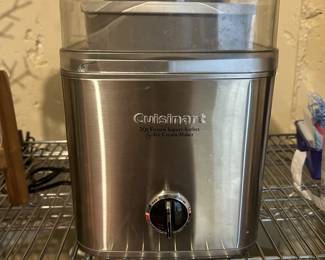 Cuisinart frozen yogurt and ice cream maker ~