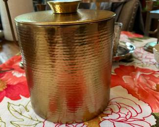 William Sonoma Ice bucket ~