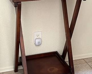 Tray Table
