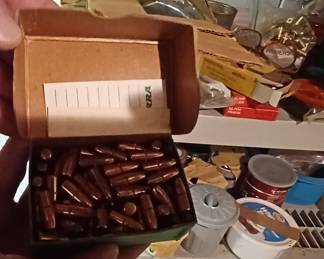 gun reload and ammo