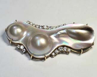 18k gold blister pearl and diamond pendant with jeweler's appraisal