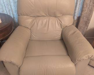 LazyBoy recliner- excellent condition (we have 4- various fabric)