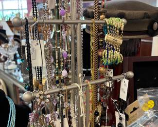 Wonderful vintage jewelry