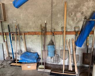 garden tools