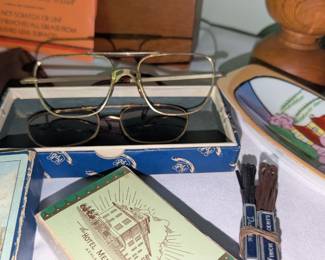 Check out the vintage 'Aviator' frames!