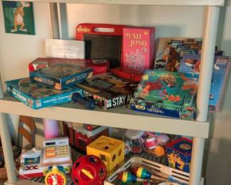 Toys, puzzles & games