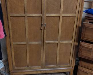 Mid century Kroehler dresser armoire! Very cool!