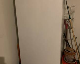 Deep freezer