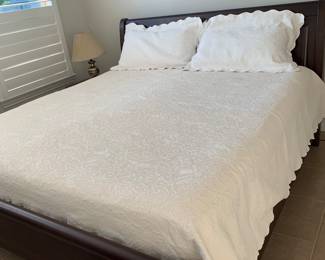 King size bed