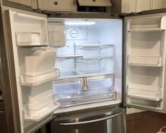 2012 Samsung stainless steel French door fridge with icemaker in very good condition