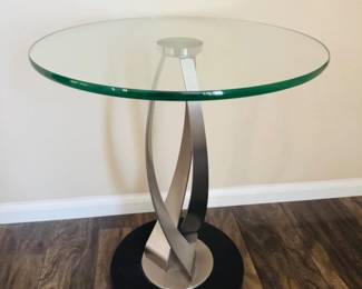 8 ModernGlassSideTableTwistedMetalBaseGigiStyleDesign
