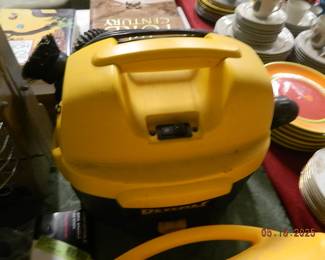 small shop vac