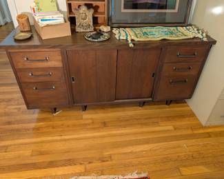 Credenza