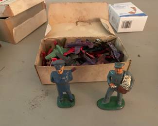 2 lead figures, rest plastic planes, etc