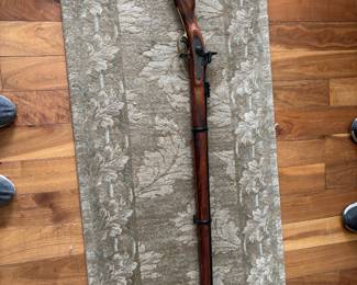 This is a muzzle loader shotgun made in Spain, London armory company.