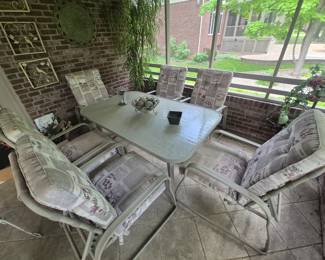 Patio set
