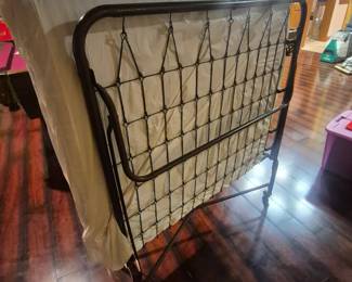 Fold up bed