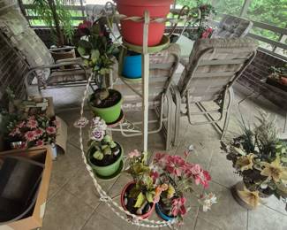 Cute stair flower stand