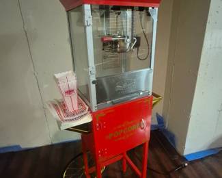 Popcorn machine
