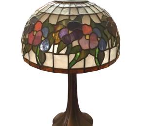 Tiffany Style Table Lamp