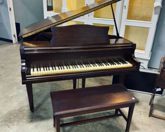 Piano Orlando Estate Auction
