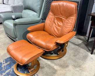 Retro Leather Chair and Foot Stool Orlando Estate Auction