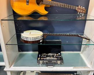 Electric and Acoustic Guitars, Banjo and Clarinet Orlando Estate Auction