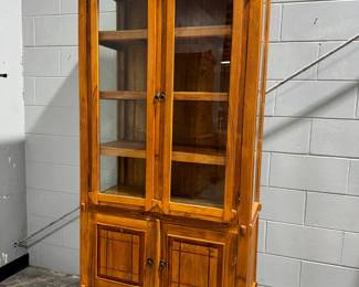 Display Cabinet Orlando