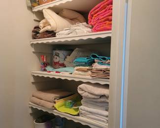 Towels, linens etc.