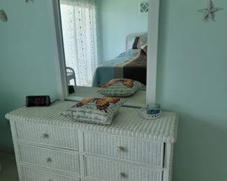 Beautiful wicker dresser, mirror and headboard