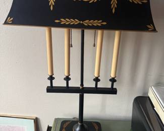 Vintage Toelle Lamp