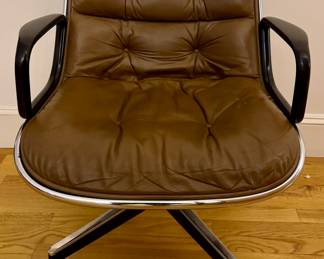 Charles Pollock for Knoll Executive Chair
