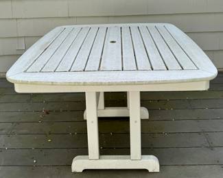 Polywood Outdoor Table