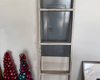 Aluminum step ladder.