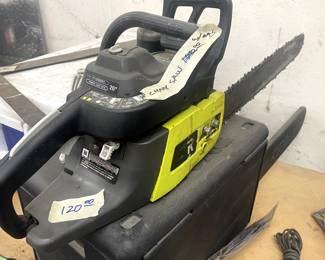 20 in gas chain saw w case and gas can and spare blades